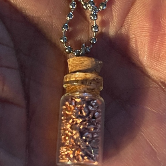 Necklace “5G” EMF/EMR/EFG Protection Copper Cylinder Pendant - Picture 3 of 4